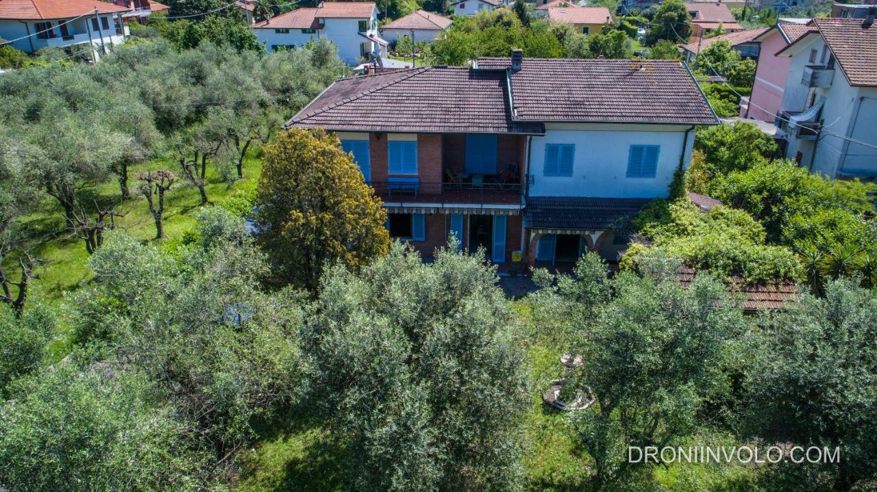 Casa Degli Zii Appartamento Letizia Luni Bagian luar foto